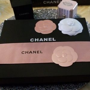 💖💖💖Glamorous Authentic Chanel Necklace